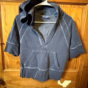 Old Navy Gray Short Sleeve Hoodie